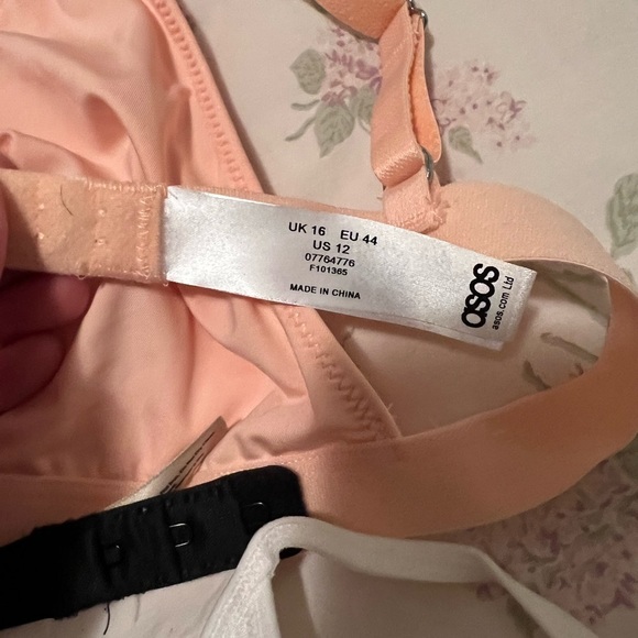 Aritzia, ASOS, PINK bralette - Picture 6 of 6